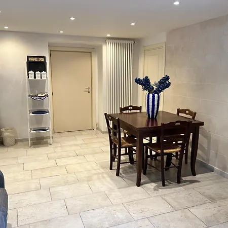 Handy Idromassaggio Apartment *